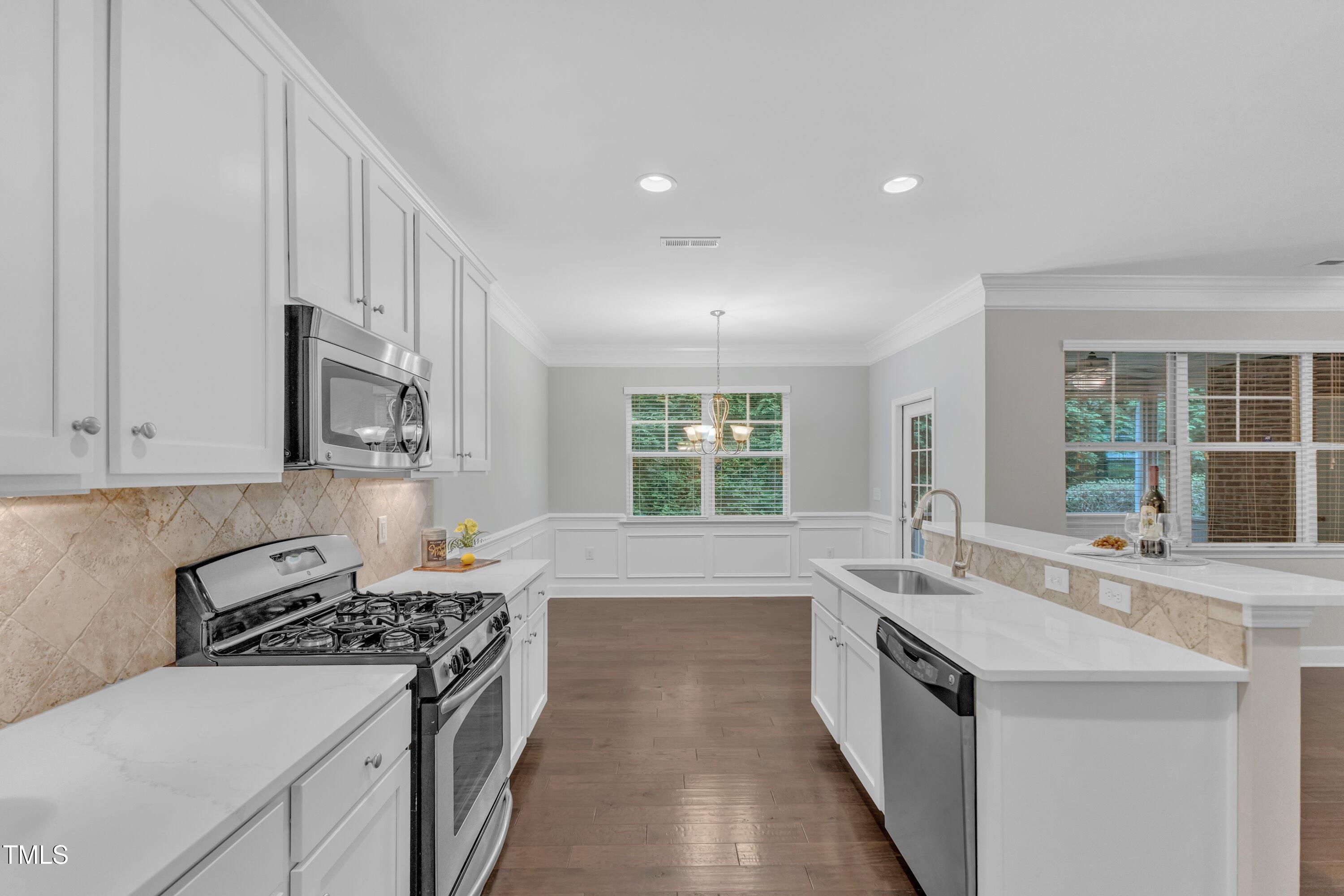 2073 Weston Green Loop Cary, NC 27513 - Photo 18 of 52 56-2073 Weston Green-8