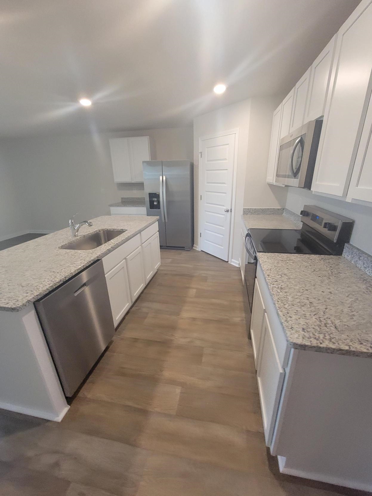 17099 REFLECTION Street Loxley, AL 36551 - Photo 25 of 29 Kitchen