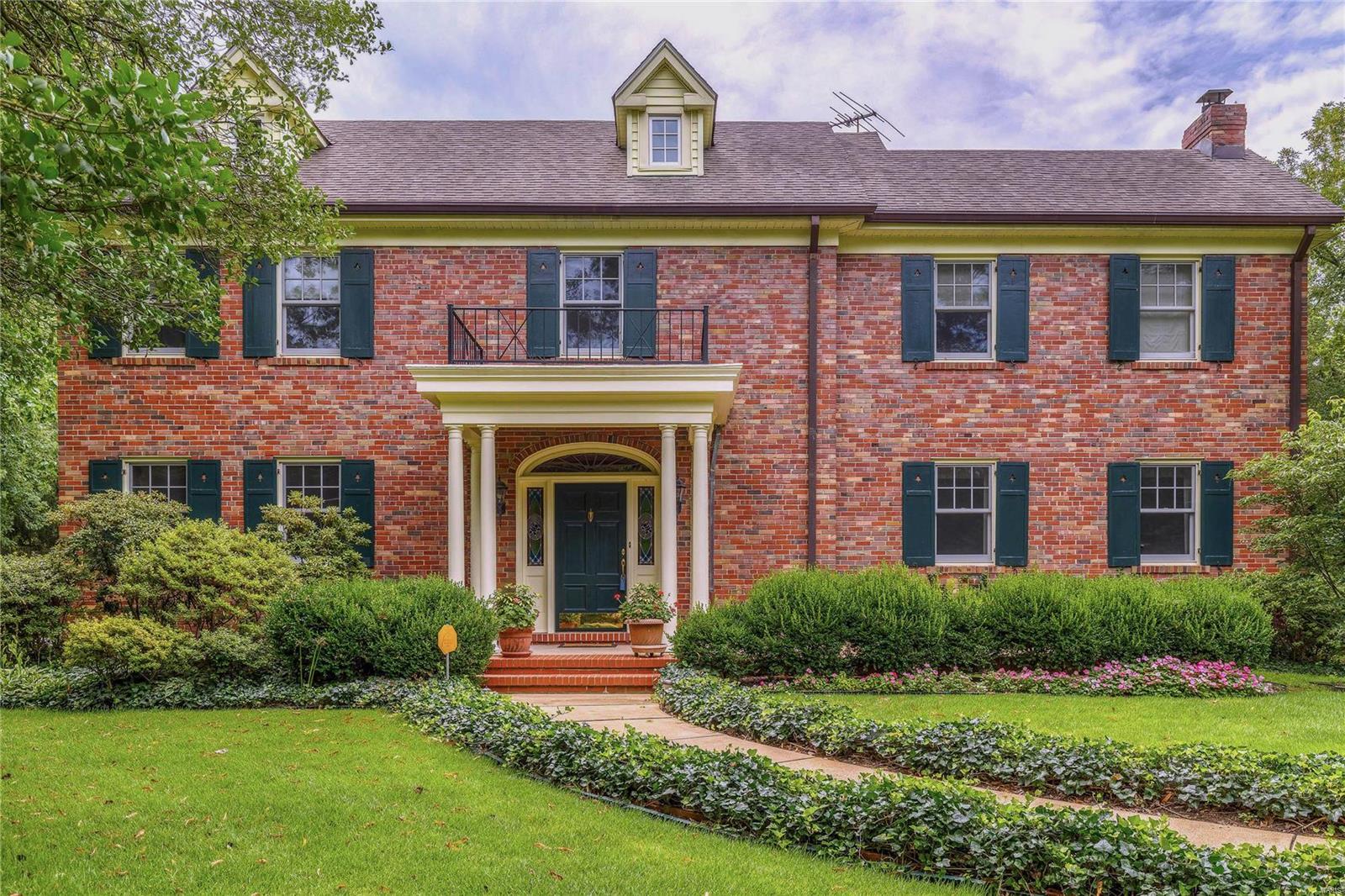 10024 Conway Road Ladue, MO 63124 - Photo 1 of 28