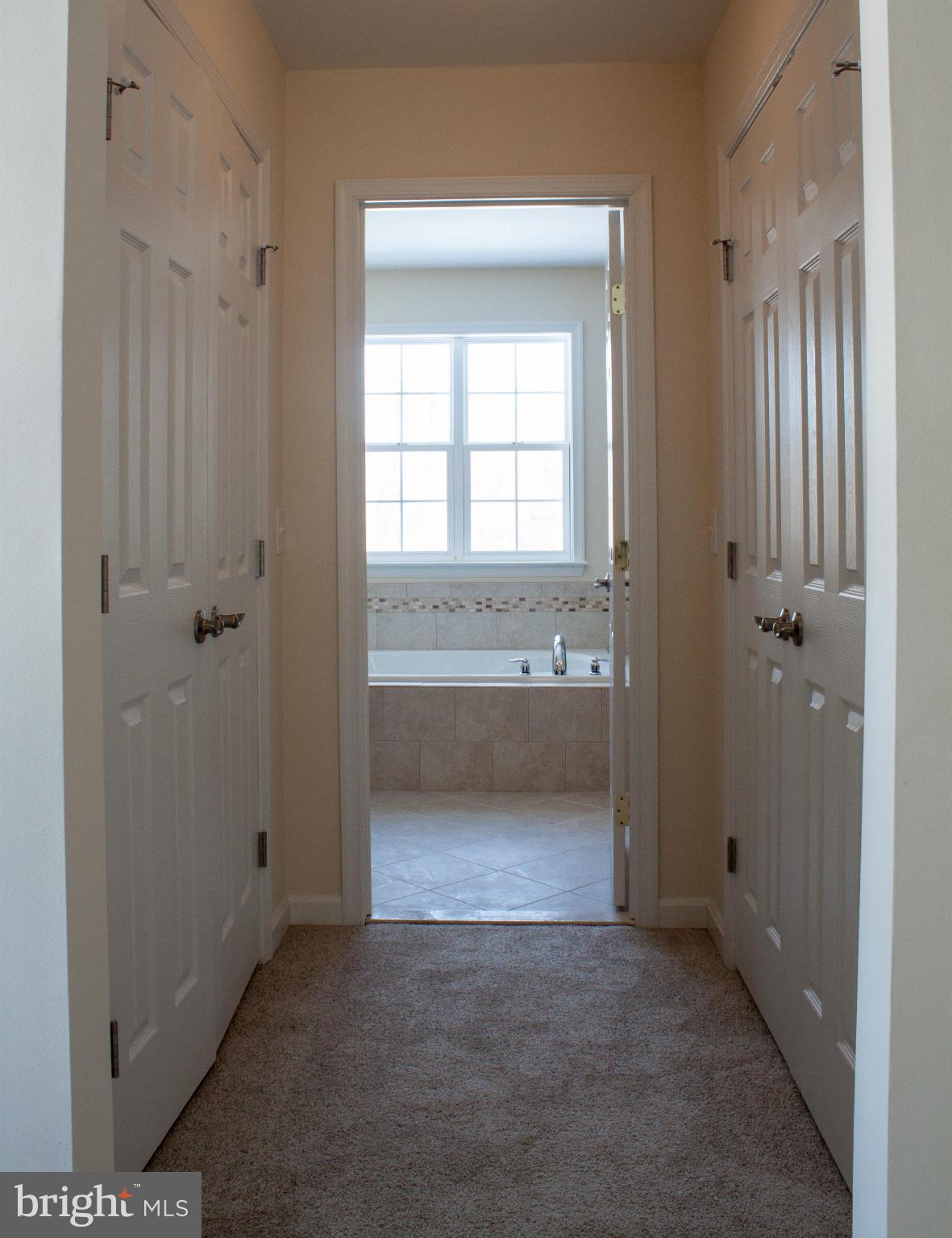 346 Forest Beach Road Annapolis, MD 21409 - Photo 12 of 20 His/Her Closets