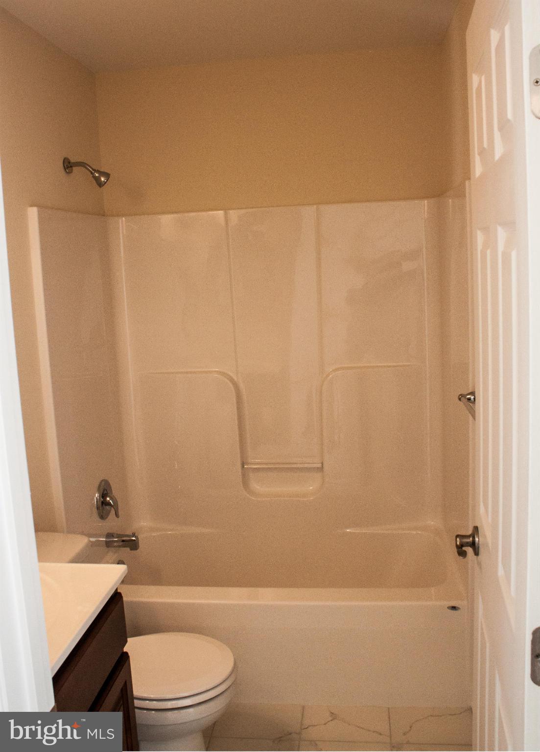 346 Forest Beach Road Annapolis, MD 21409 - Photo 19 of 20 Upstairs Full Bath