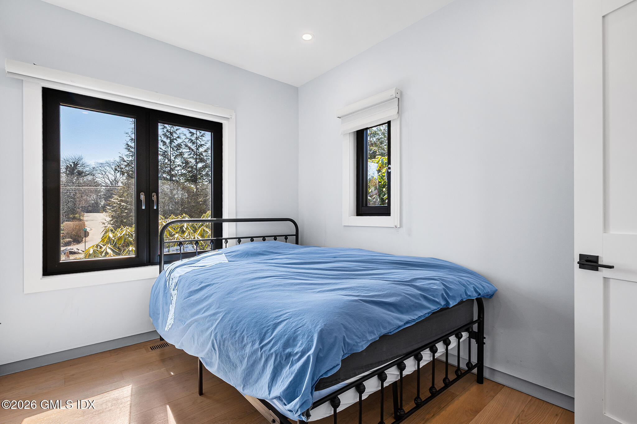 31 Thorn Hill Road Riverside, CT 06878 - Photo 17 of 31 31 Thornhill Rd, Riverside, CT-19