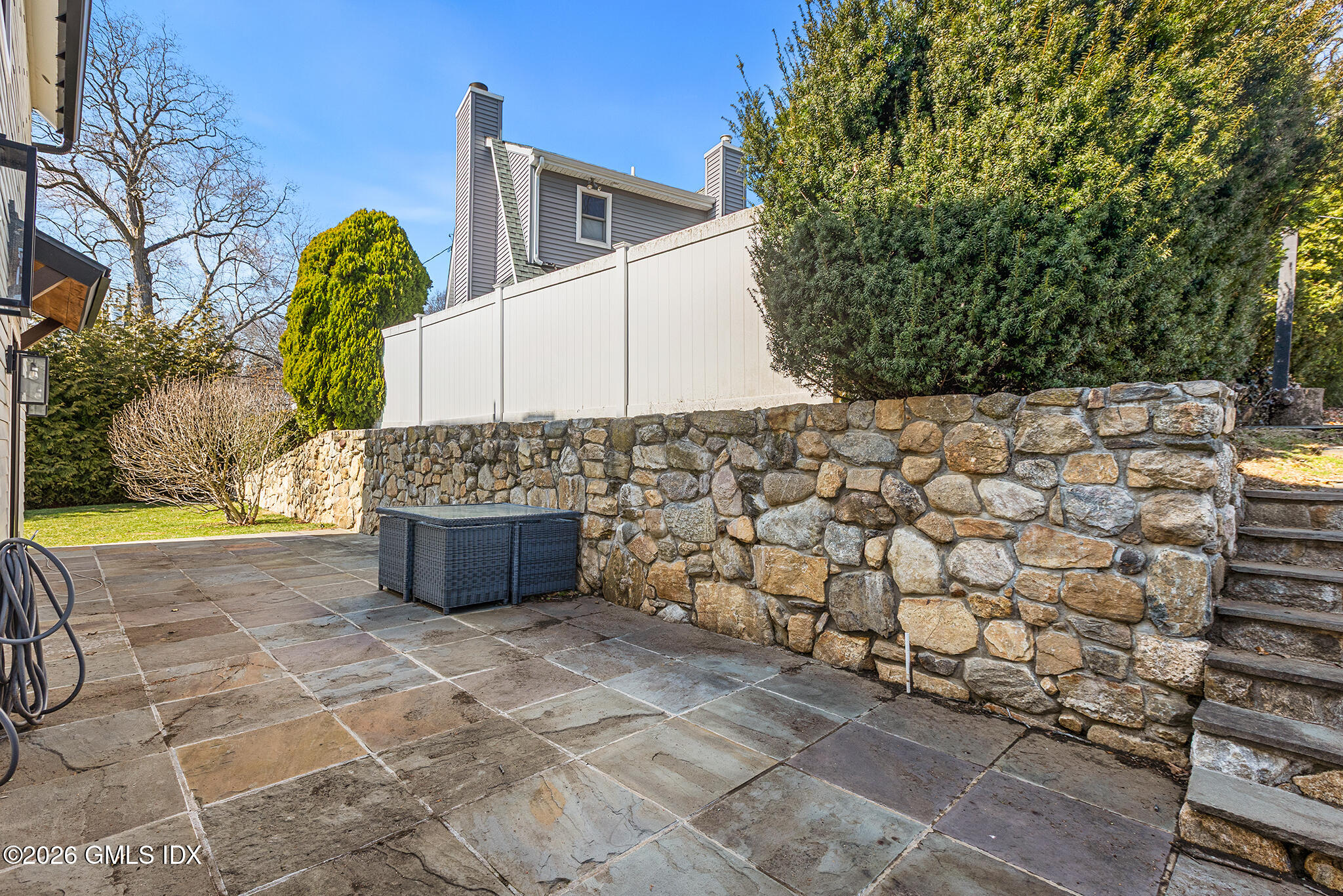 31 Thorn Hill Road Riverside, CT 06878 - Photo 28 of 31 31 Thornhill Rd, Riverside, CT-35