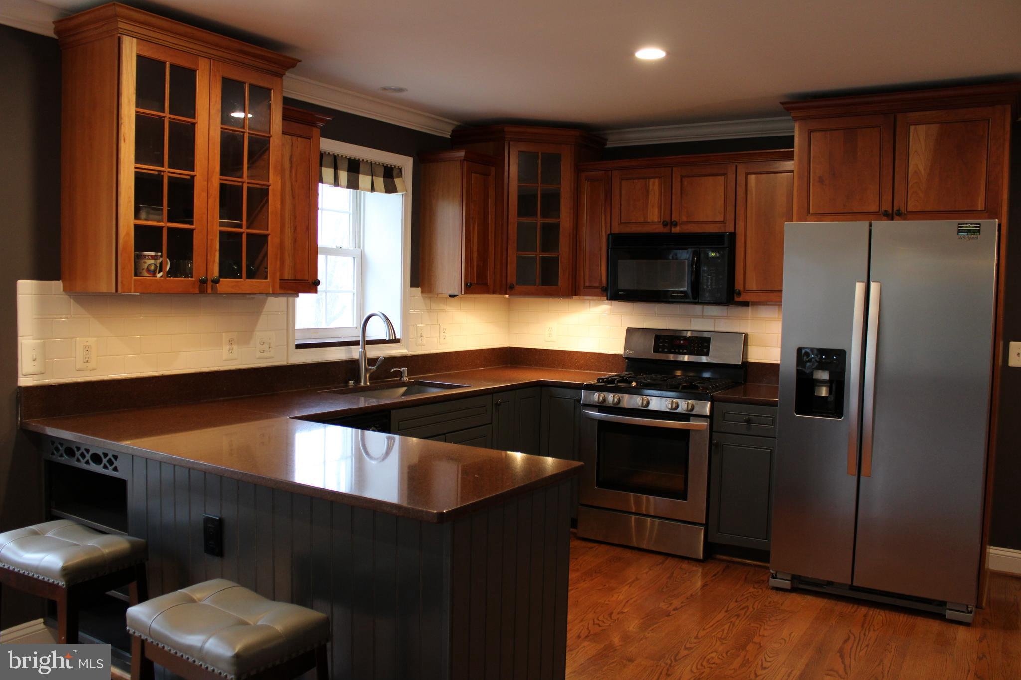 486 Tiger Valley Road Washington, VA 22747 - Photo 5 of 26 Kitchen