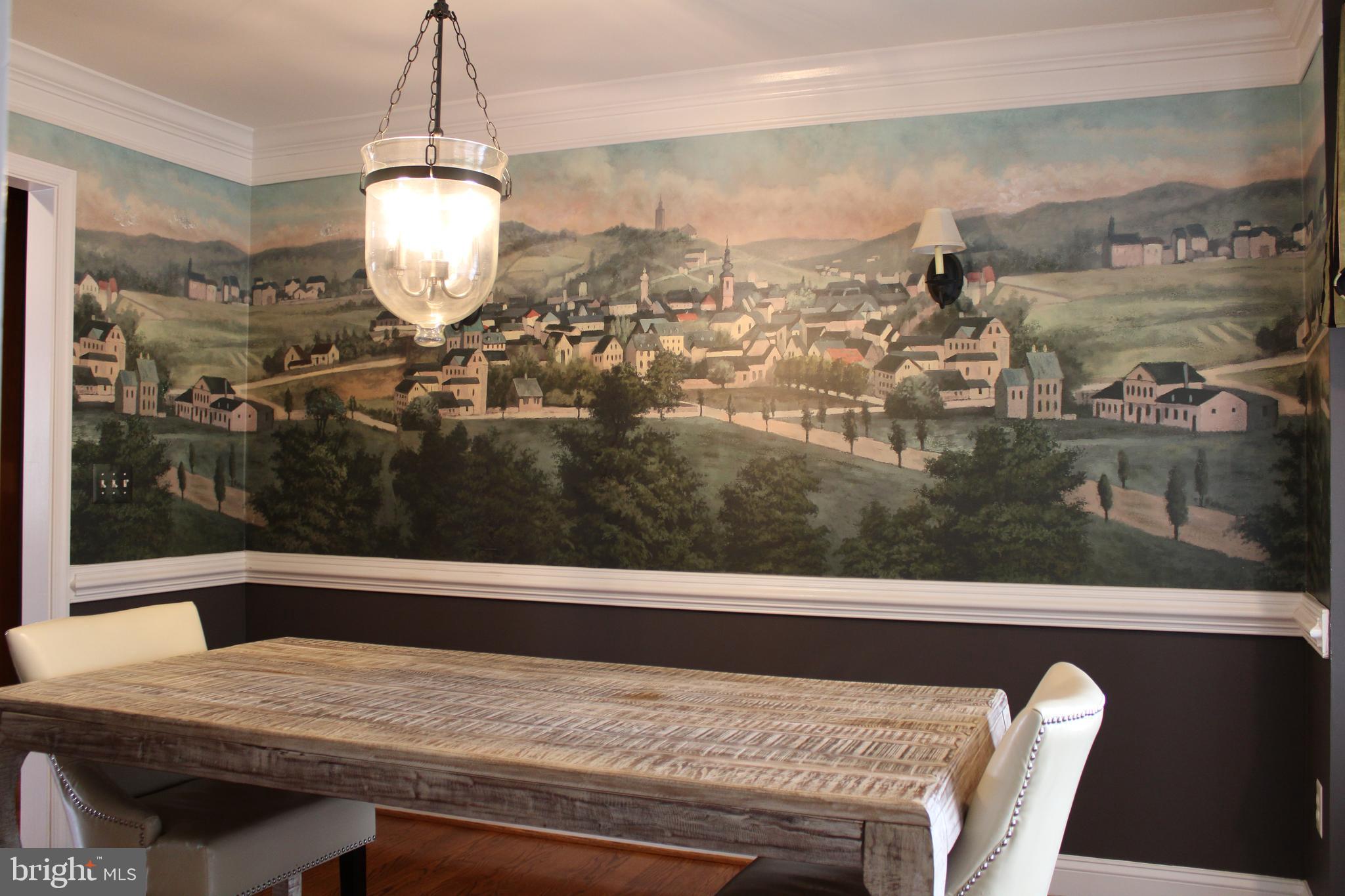 486 Tiger Valley Road Washington, VA 22747 - Photo 9 of 26 Formal Dining room with Mural