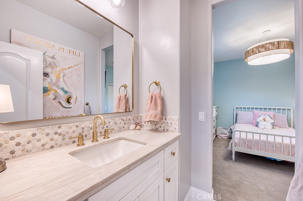 11 Lullaby Circle Ladera Ranch, CA 92694 - Photo 19 of 42