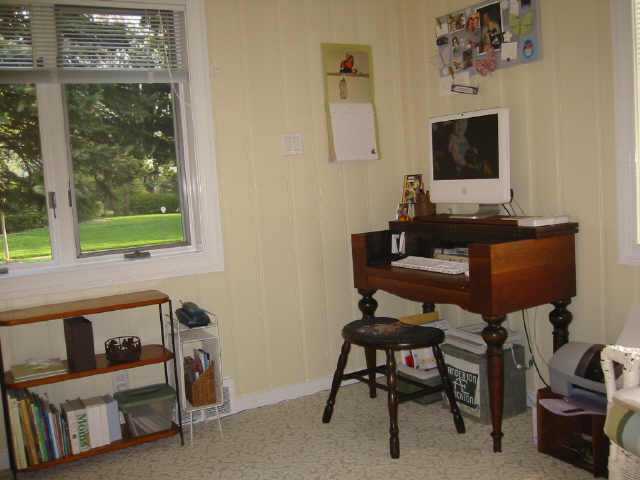 302 North Ardmore Road Columbus, OH 43209 - Photo 8 of 11
