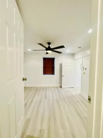 $975 | 307 East Mitchell Street, Unit F, Arlington, TX 76010