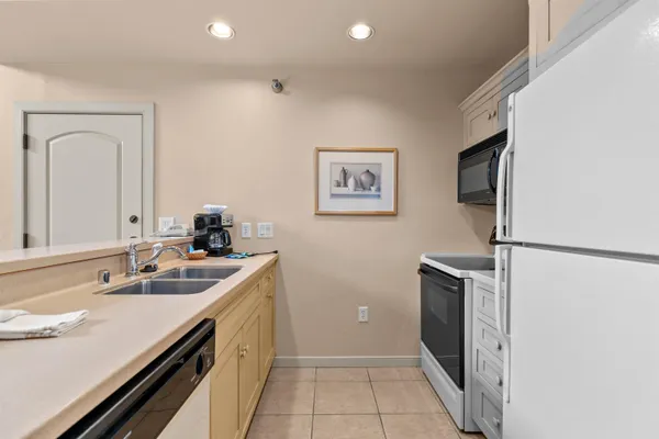 $359,800 | 107 North 1st Avenue, Unit 343/345/347, Sturgeon Bay, WI 54235