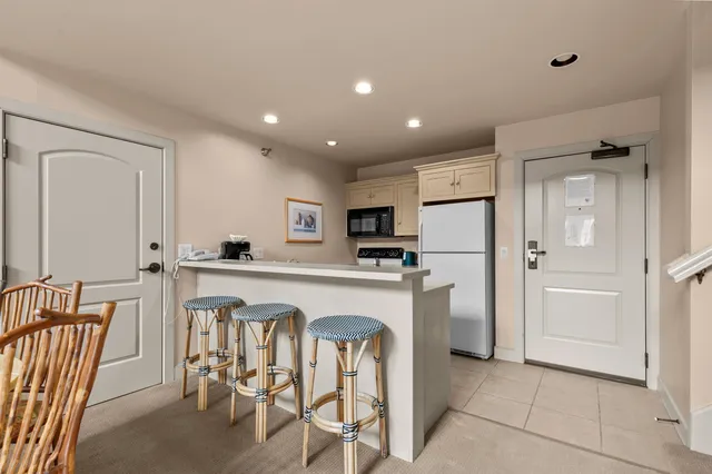 $359,800 | 107 North 1st Avenue, Unit 343/345/347, Sturgeon Bay, WI 54235