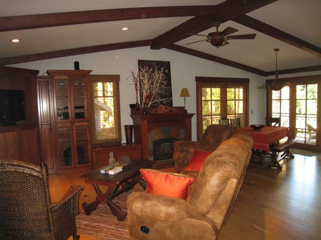 10648 Torrey Pine Road Truckee, CA 96161 - Photo 5 of 9 Gallery Image 5