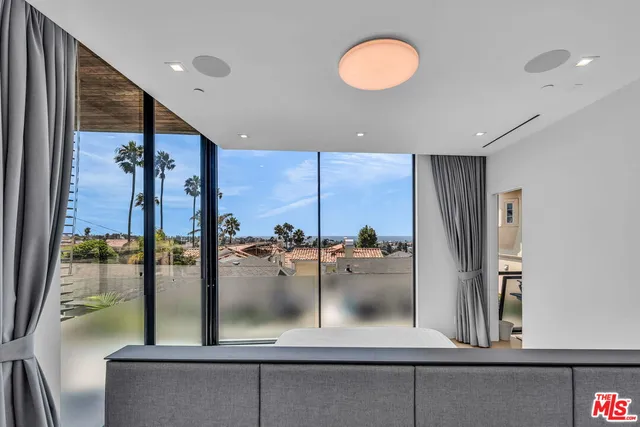 a view of a living room