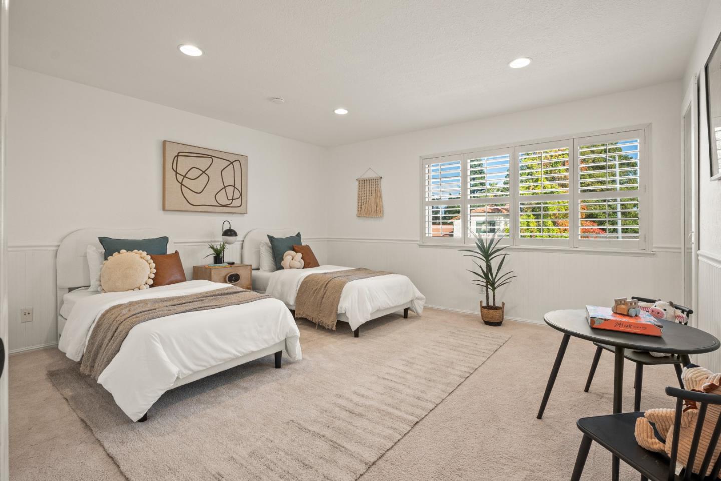 26 Seminole Court San Ramon, CA 94583 - Photo 34 of 51 a spacious bedroom with two bed and a couch