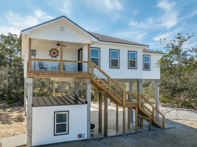 $445,000 | 88 Warbird Circle, Panacea, FL 32346