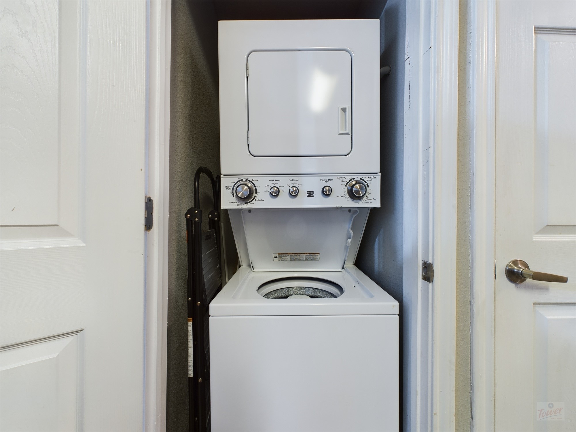 2502 Leon Street, Unit 100 Austin, TX 78705 - Photo 14 of 23 a utility room with dryer and washer