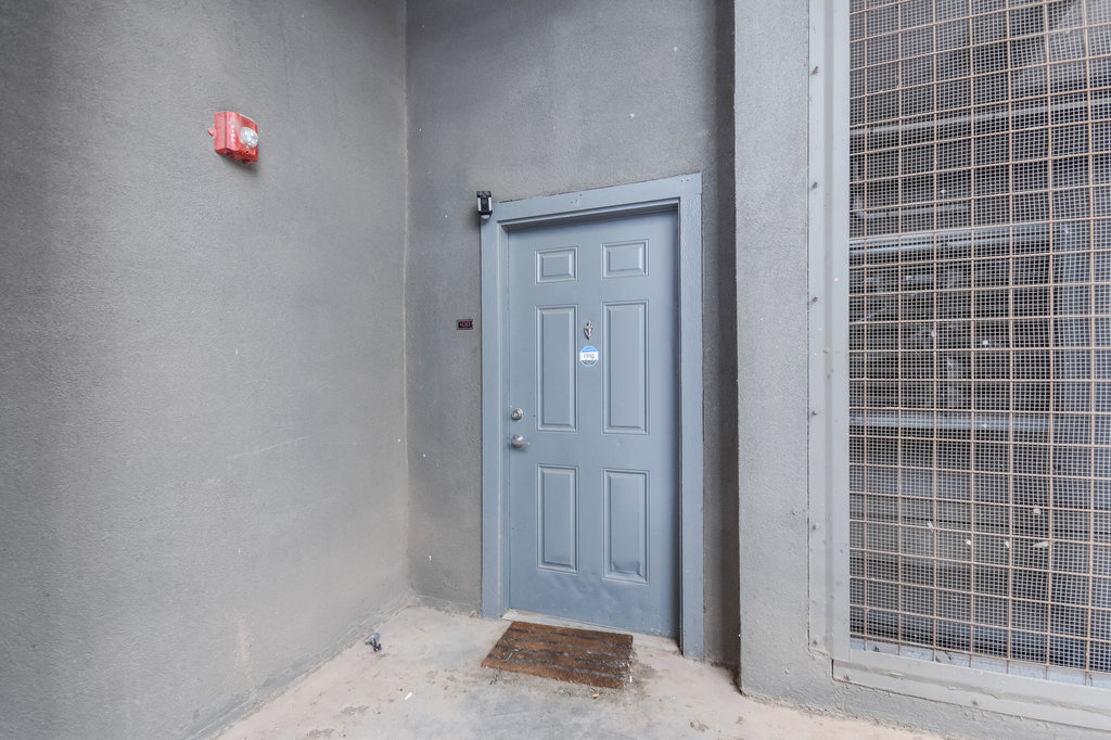 2502 Leon Street, Unit 100 Austin, TX 78705 - Photo 20 of 23 a view of empty room