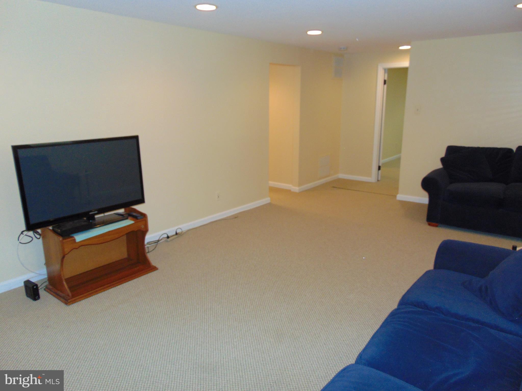 4 Windgate Road Cherry Hill, NJ 08003 - Photo 18 of 34 Gallery Image 18