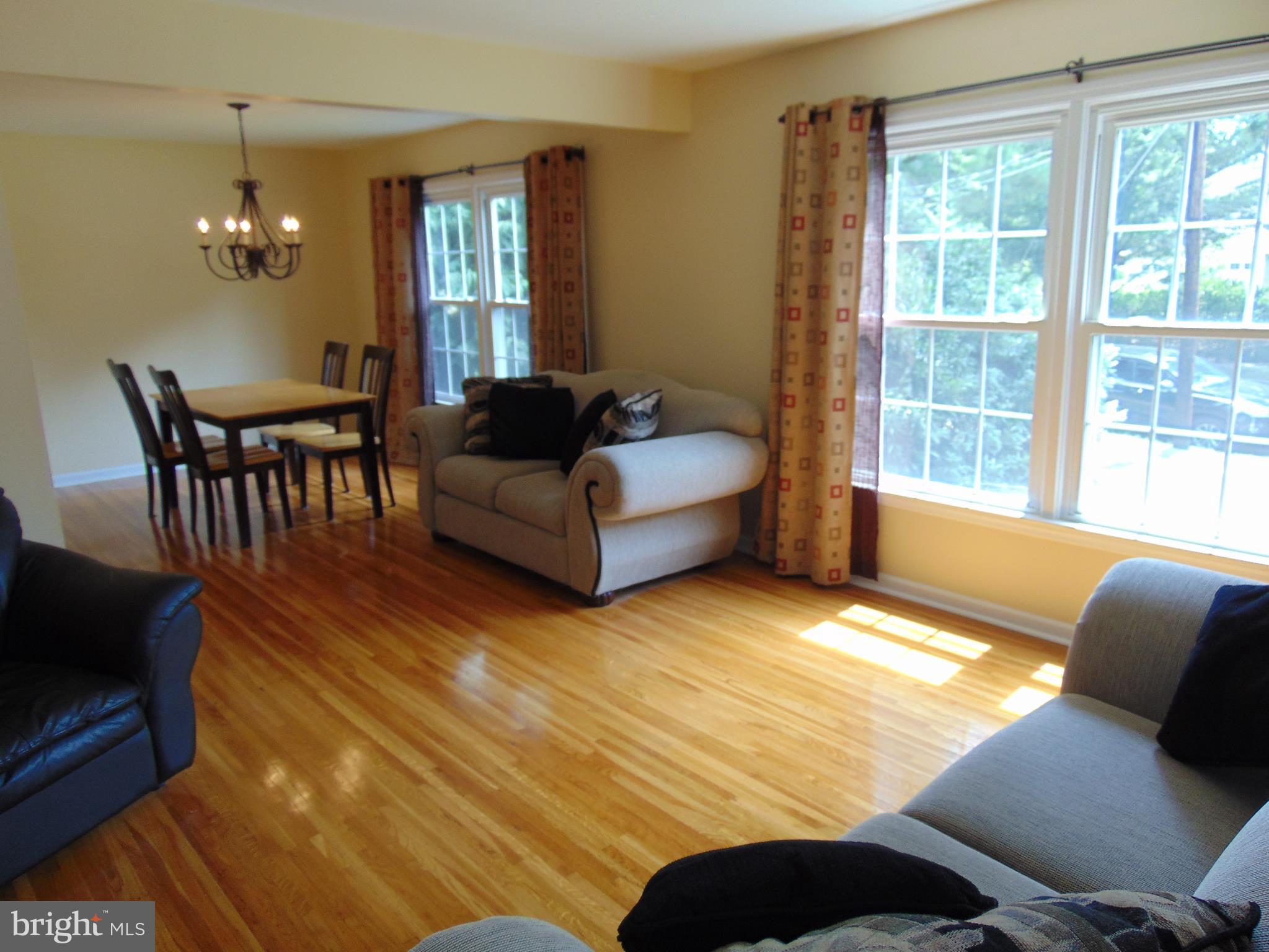 4 Windgate Road Cherry Hill, NJ 08003 - Photo 3 of 34 Gallery Image 3