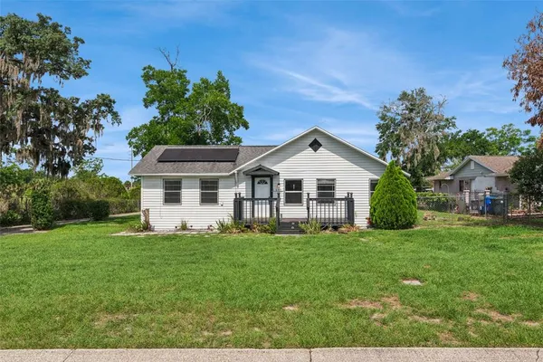 $299,000 | 650 South Lakewood Avenue, Ocoee, FL 34761