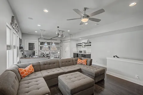 $899,000 | 1802 B 7th Avenue North, Nashville, TN 37208