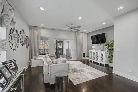 $919,900 | 1802 B 7th Avenue North, Nashville, TN 37208