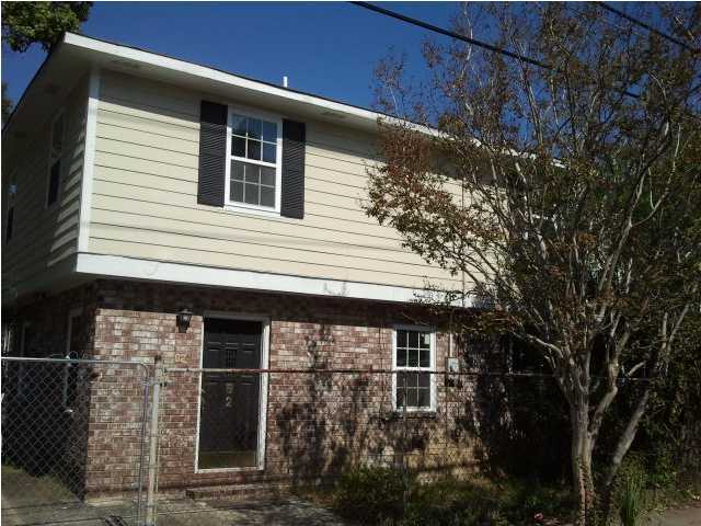82 Line Street Charleston, SC 29403 - Photo 1 of 4 Primary Photo
