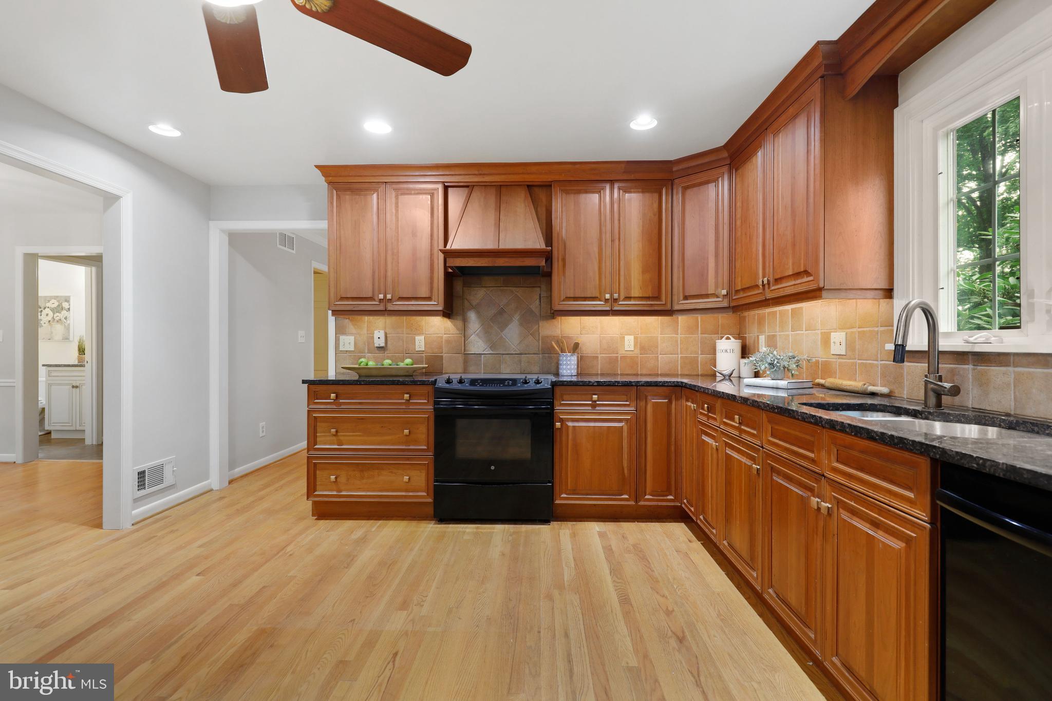 2206 Forest Ridge Road Lutherville-Timonium, MD 21093 - Photo 16 of 49 Kitchen