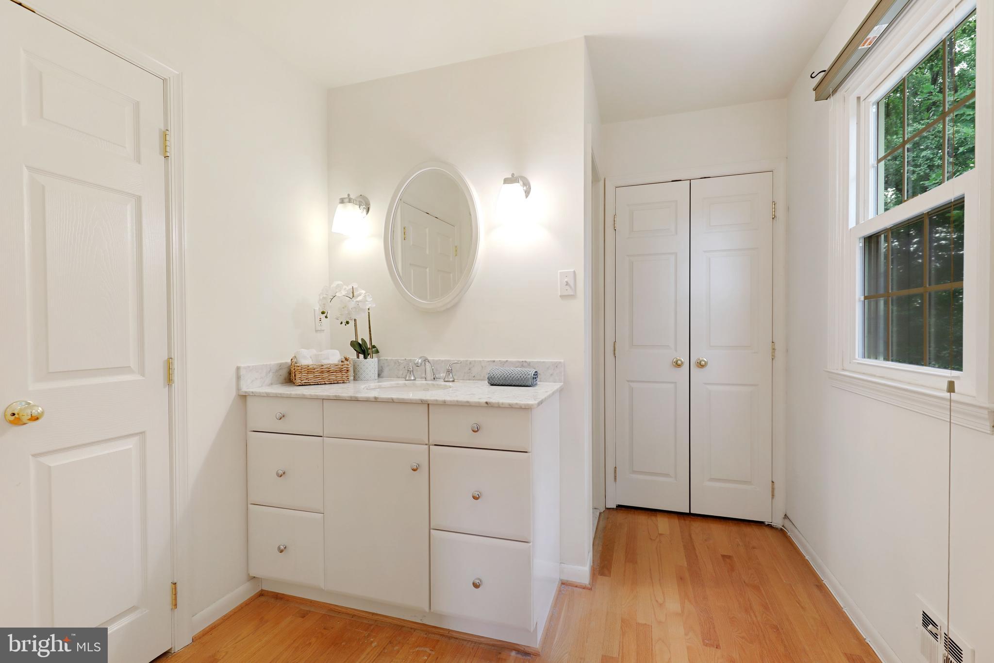 2206 Forest Ridge Road Lutherville-Timonium, MD 21093 - Photo 23 of 49 Bedroom 2 en suite Dressing Room