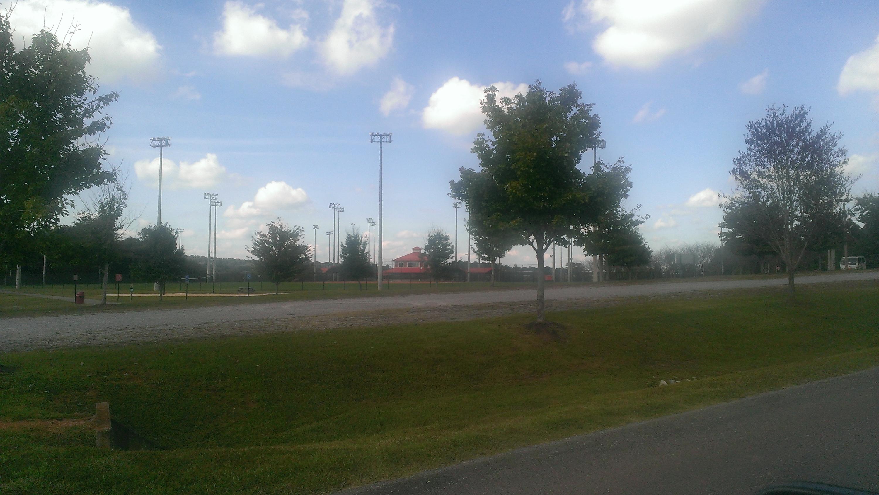 7736 Bell Road North, Unit NORTH Loudon, TN 37774 - Photo 14 of 16 park1