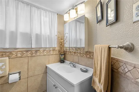 $549,998 | 3355 West 54th Avenue, Denver, CO 80221