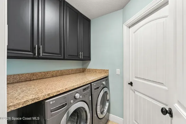 $899,999 | 4035 Waterloo Place, Melbourne, FL 32940