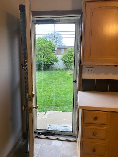 1864 Kentwell Road Upper Arlington, OH 43221 - Photo 6 of 16