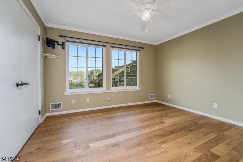 32 Morgan Court Bedminster, NJ 07921 - Photo 13 of 21