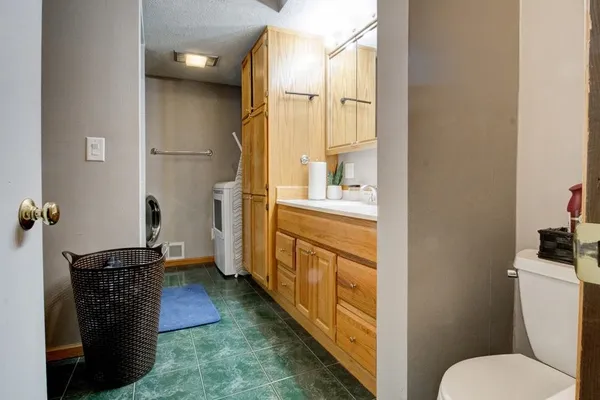 $279,900 | 228 North Franklin Street, Oconto Falls, WI 54154