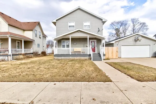 $279,900 | 228 North Franklin Street, Oconto Falls, WI 54154