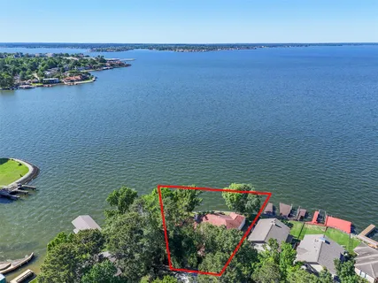$939,000 | 7 Brookhaven Point, Montgomery, TX 77356