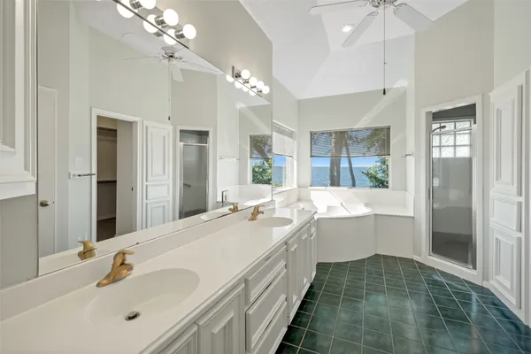 $939,000 | 7 Brookhaven Point, Montgomery, TX 77356