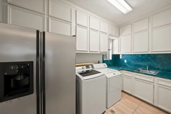 $939,000 | 7 Brookhaven Point, Montgomery, TX 77356