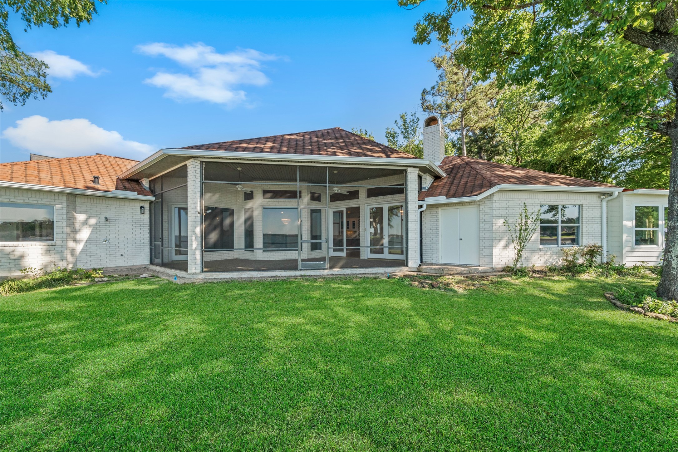 7 Brookhaven Point Montgomery, TX 77356 - Photo 3 of 44