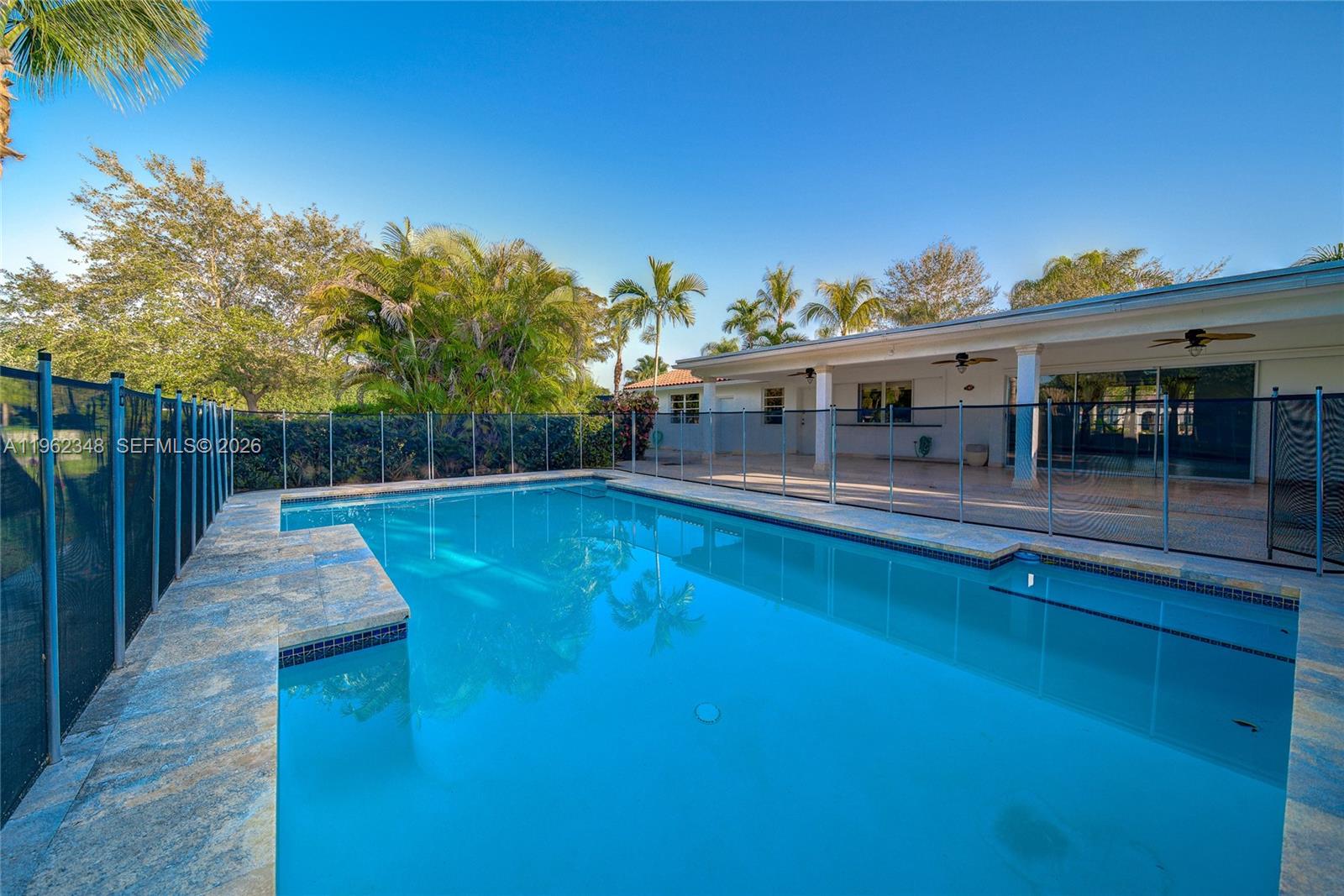 7460 Southwest 109th Terrace Pinecrest, FL 33156 - Photo 19 of 21