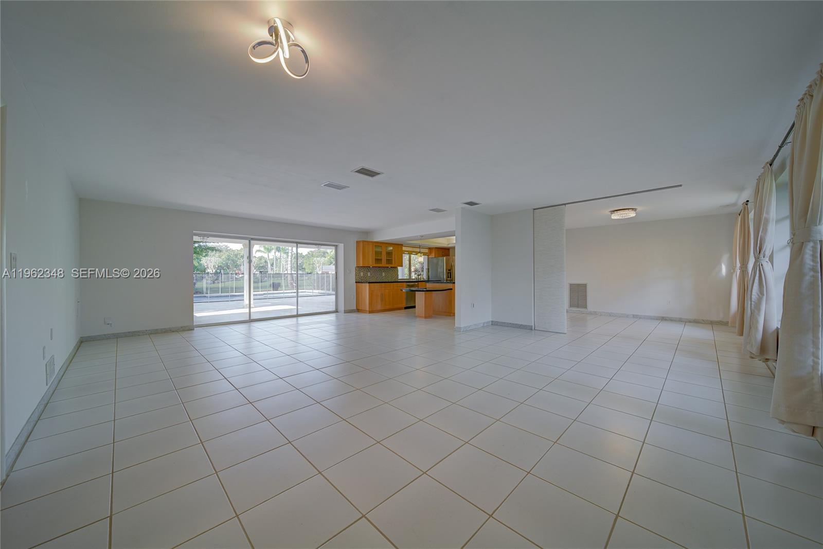 7460 Southwest 109th Terrace Pinecrest, FL 33156 - Photo 6 of 21