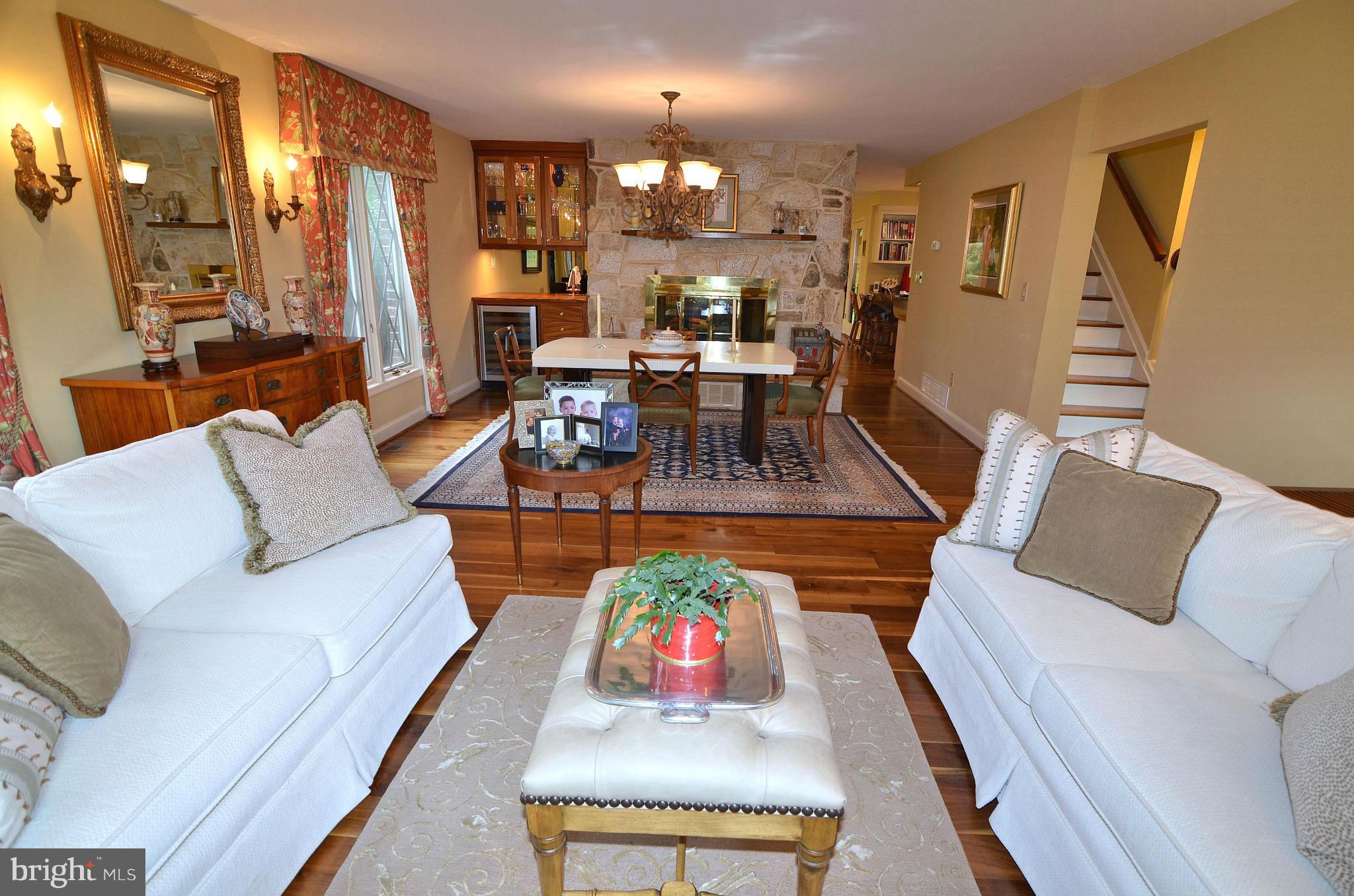 1005 Double Gate Road Davidsonville, MD 21035 - Photo 15 of 30 Living Room