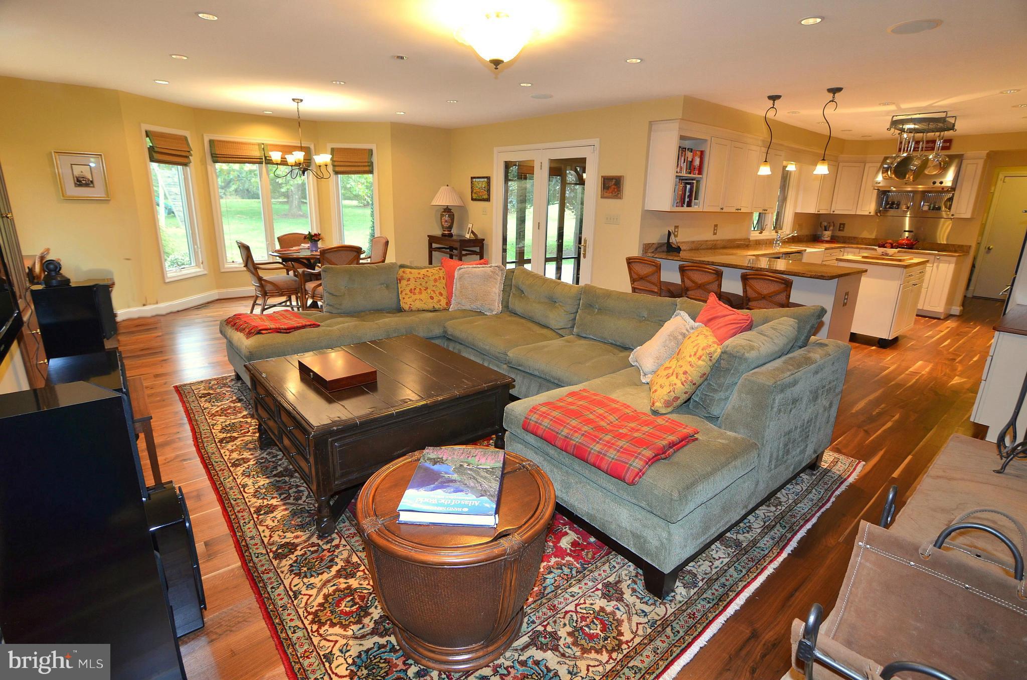 1005 Double Gate Road Davidsonville, MD 21035 - Photo 5 of 30 Family Room