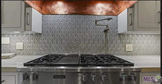 $4,995,000 | 6326 Highland Road, Baton Rouge, LA 70808