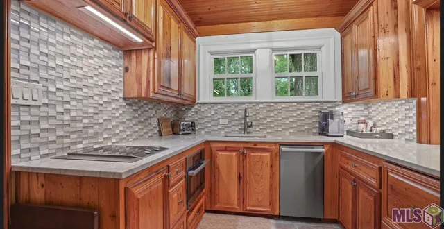 $4,995,000 | 6326 Highland Road, Baton Rouge, LA 70808