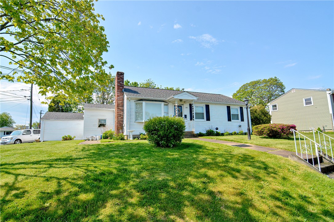 161 Beardsworth Road Tiverton, RI 02878 - Photo 6 of 38