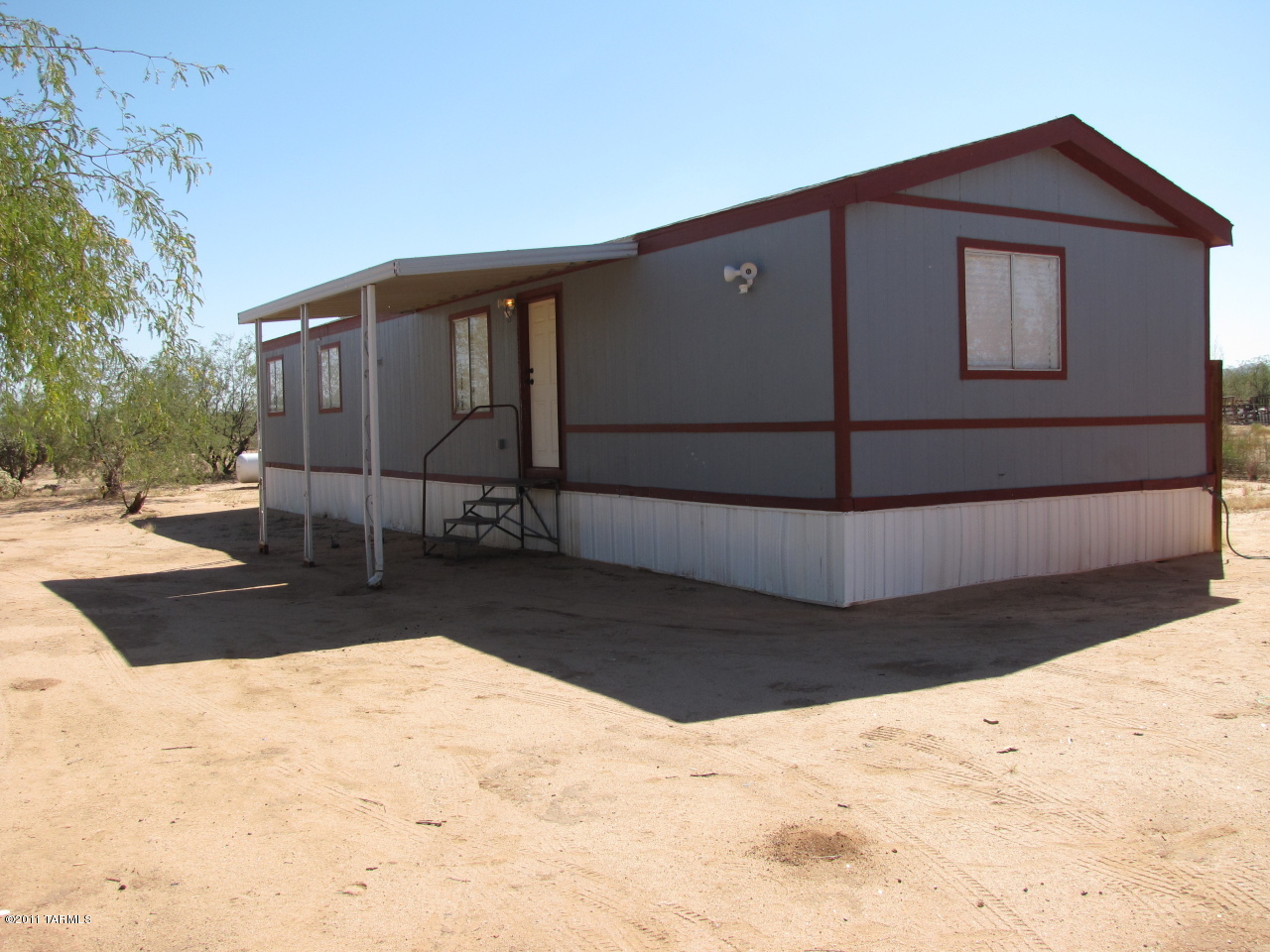 8528 South Marstellar Road Tucson, AZ 85736 - Photo 2 of 25 Gallery Image 2
