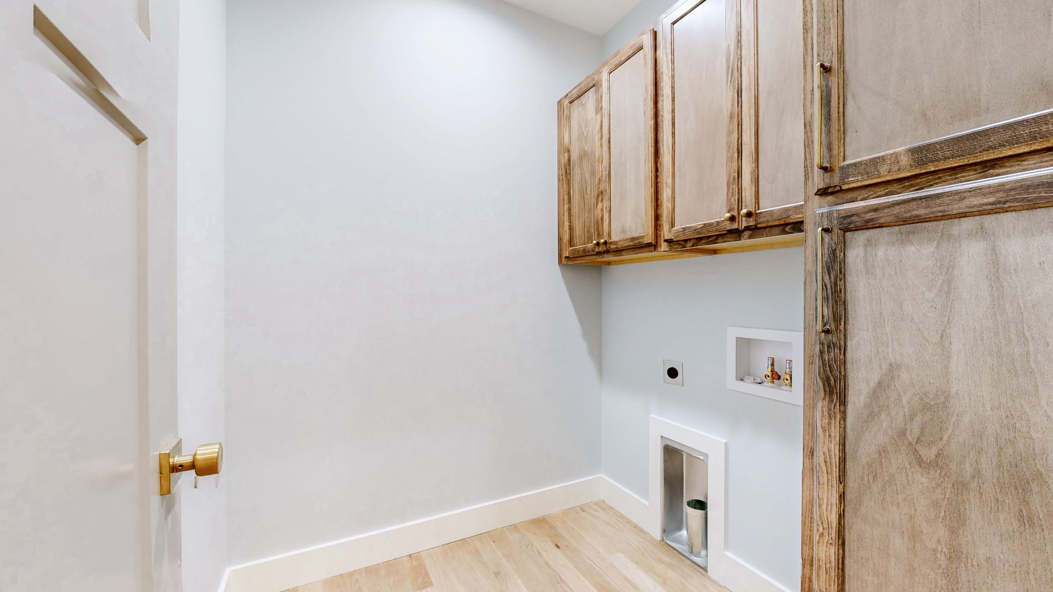 9718 Campbellsville Road Pulaski, TN 38478 - Photo 9 of 21 a bathroom with a sink and mirror