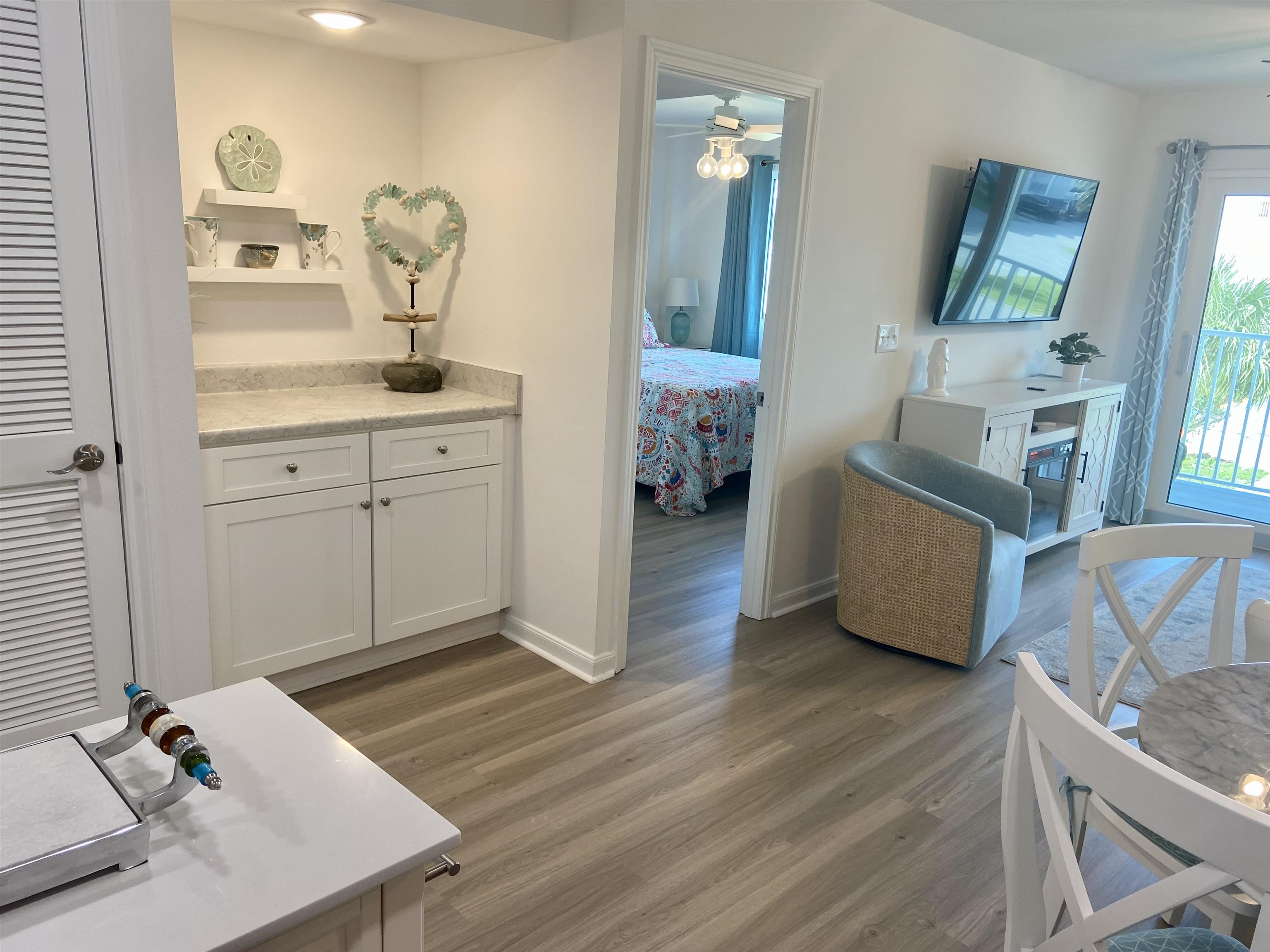 400 Plantation Road, Unit 4209 Gulf Shores, AL 36542 - Photo 12 of 27 Bar