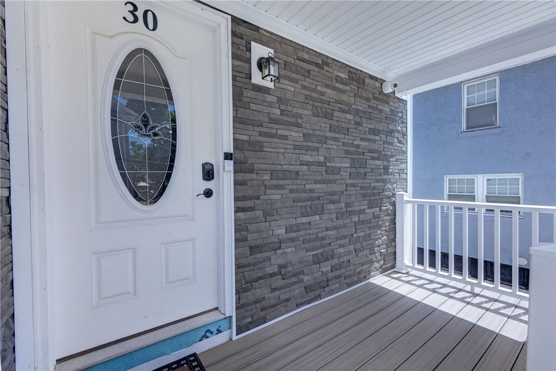 30 Deborah Street Providence, RI 02909 - Photo 3 of 30
